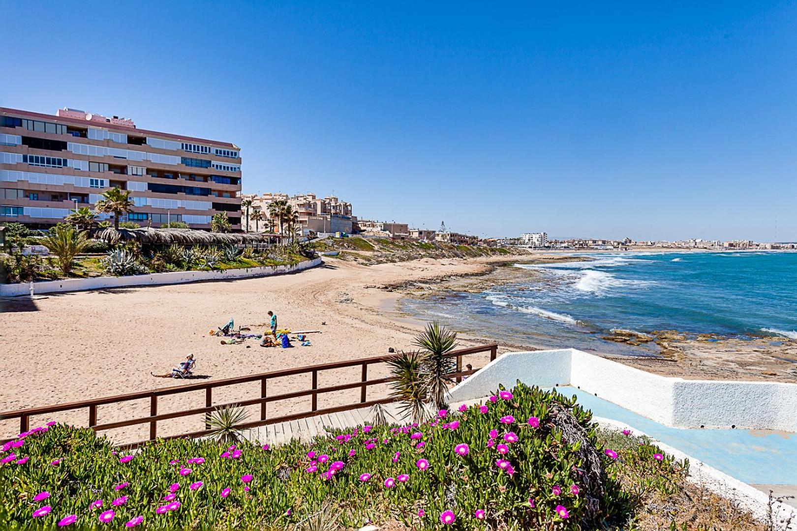 Miramar Magic Sea & Sunrise View Lägenhet Torrevieja Exteriör bild
