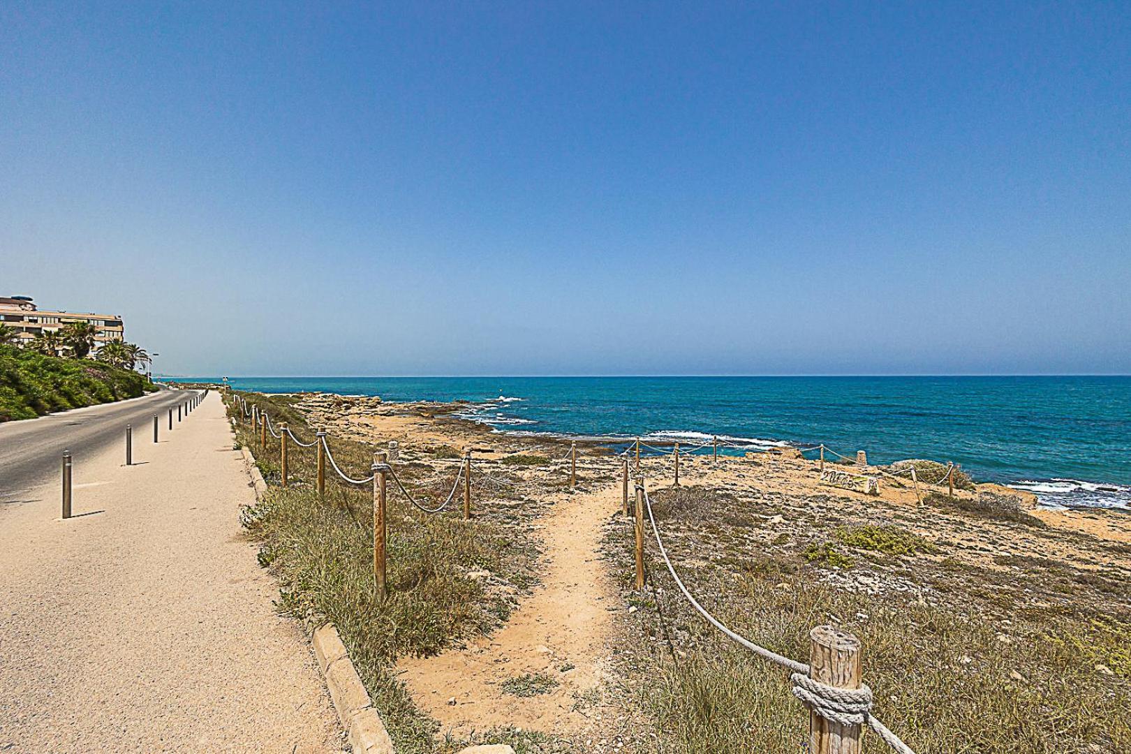 Miramar Magic Sea & Sunrise View Lägenhet Torrevieja Exteriör bild